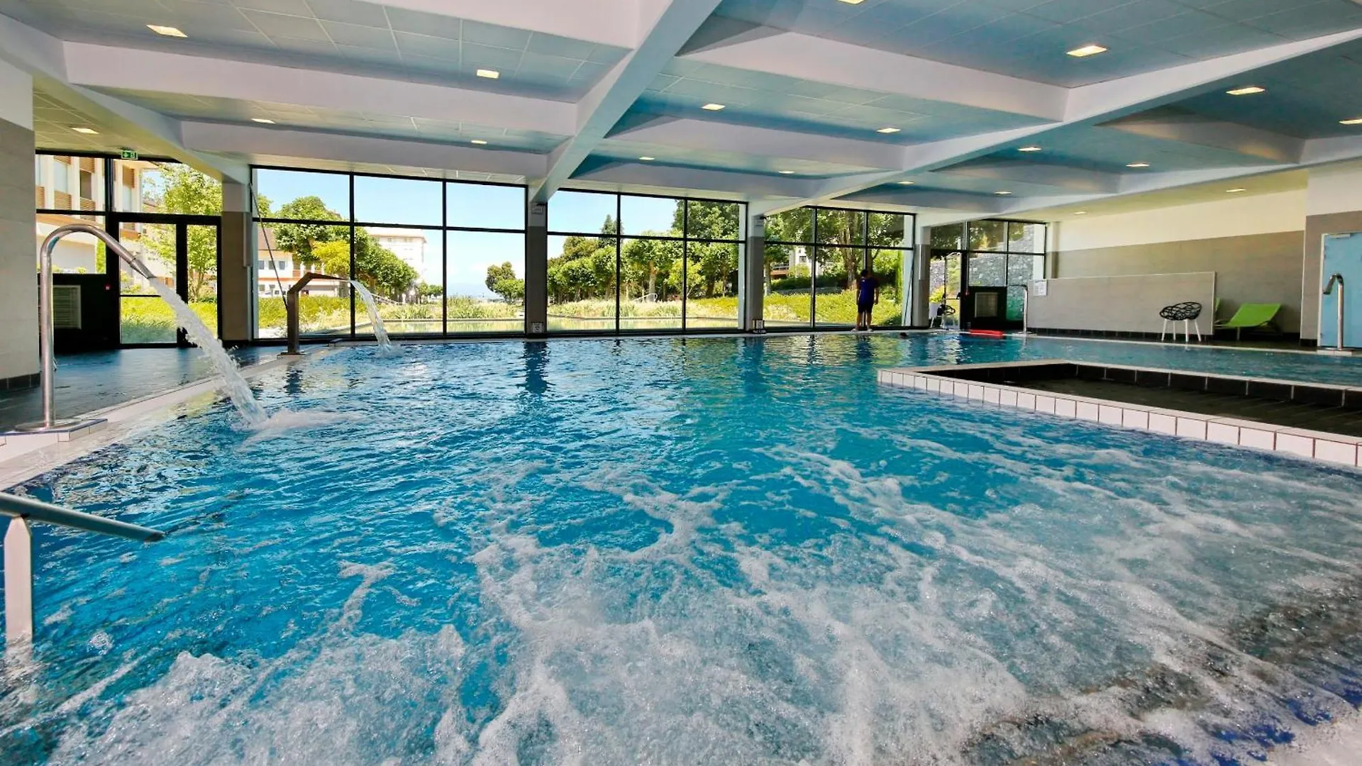 La Residence Fleurie, Vue Sur Le Lac Leman Thonon-les-Bains 0*,  France